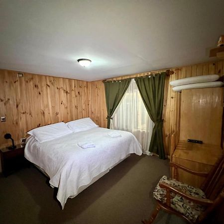 Hornopiren Bed And Breakfast Oelckers Екстер'єр фото